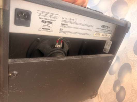 Продаю Line 6 Spider IV 15 в Энеме