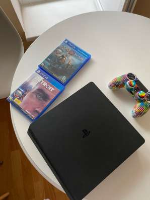 Sony PlayStation 4 slim 500gb в Санкт-Петербурге фото 5