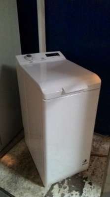 стиралку Electrolux EWT1266TDW