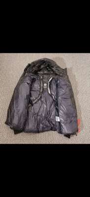 Пуховик Canada Goose в Москве