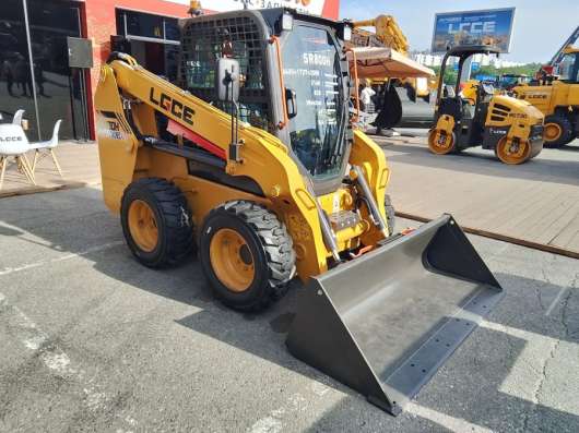 Аренда мини-погрузчика LGSE SR 800H