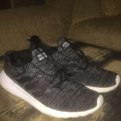 Кроссовки Adidas в Туле