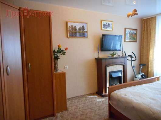 Продам четырехкомнатную квартиру в Вологда.Жилая площадь 101  кв.м.Этаж 7.Дом кирпичный. в Вологде