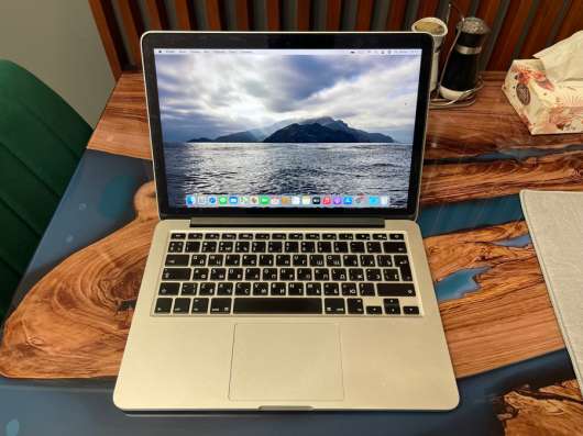 Apple MacBook 13 (2014, Retina) в Сургуте фото 3