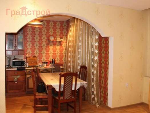 Продам трехкомнатную квартиру в Вологда.Жилая площадь 110  кв.м.Дом кирпичный.Есть Балкон. в Вологде фото 6