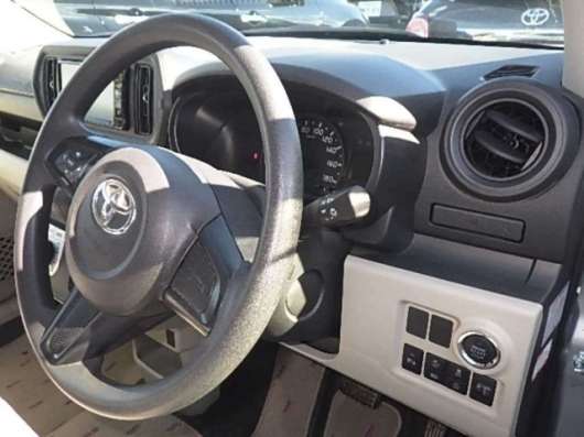Toyota Opa в Владивостоке фото 3