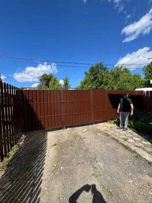 Установка забора из штакетника в Бронницах фото 4