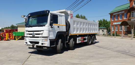 Самосвал HOWO ZZ3407S3867E (8x4)