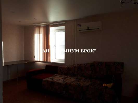 Продам трехкомнатную квартиру в Волгоград.Жилая площадь 76  кв.м.Этаж 6.Есть Балкон. в Волгограде фото 11