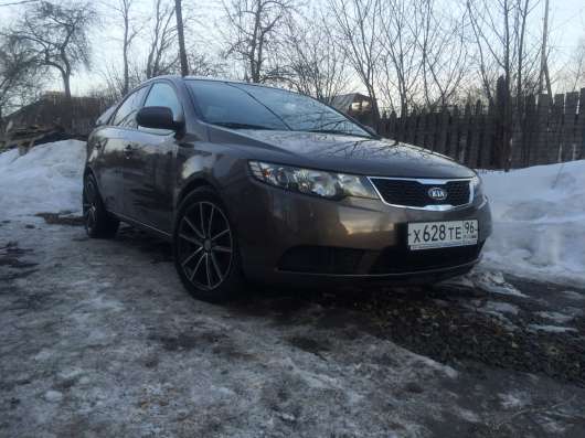 Продам KIA Cerato в Екатеринбурге фото 6