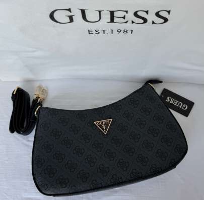 Сумка Guess