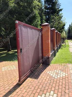 Продам коттедж в Москва.Жилая площадь 490  кв.м.Есть Канализация, Электричество. в Москве
