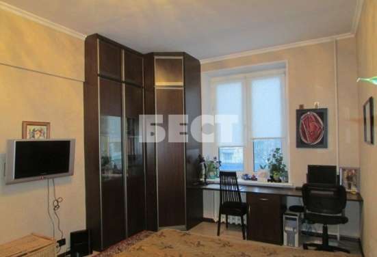 Продам четырехкомнатную квартиру в Москве. Жилая площадь 101,30 кв.м. Этаж 2. Дом кирпичный. в Москве фото 3