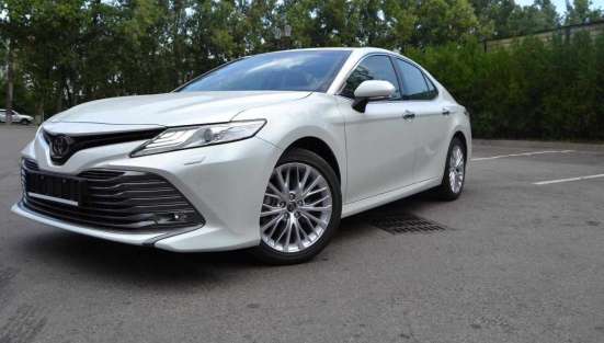 Toyota Camry с минимальным пробегом