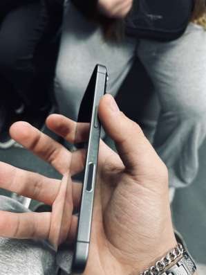 iPhone 17 в Челябинске фото 4