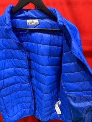 Синий пуховик Stone Island в Москве фото 4