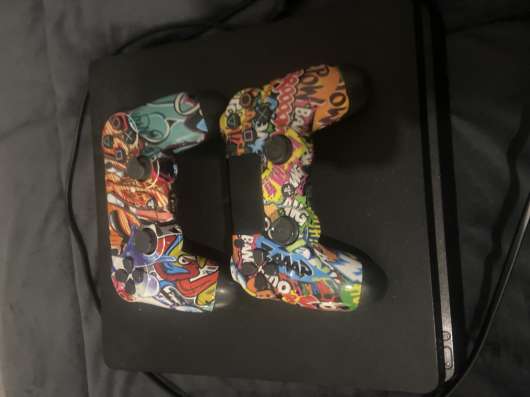 PS4 slim