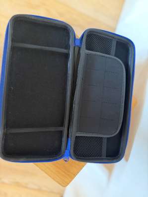 ПРОДАМ Nintendo Switch Oled прошитая в Москве фото 6