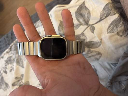 Apple Watch Ultra 1