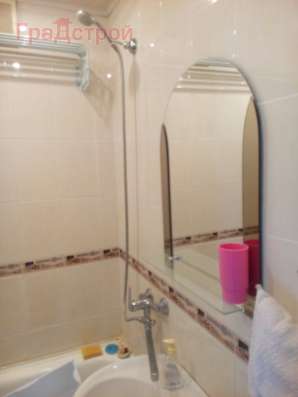 Продам двухкомнатную квартиру в Вологда.Жилая площадь 52  кв.м.Этаж 4.Есть Балкон. в Вологде фото 9