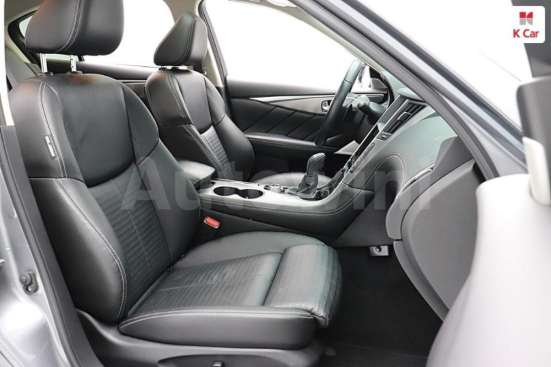 Infiniti Q50 в Владивостоке фото 5