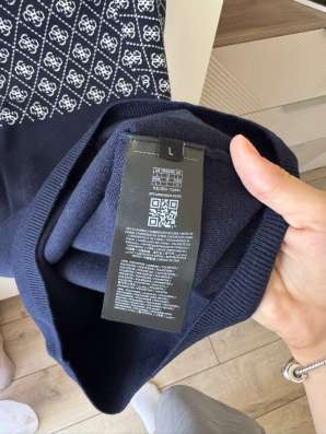 Свитер Guess оригинальный в Ростове-на-Дону