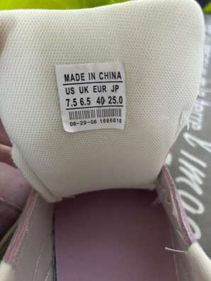 Кроссовки Puma розовые в Уссурийске