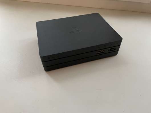 Sony playstation 4 slim 500gb + комплект аксов в Уфе фото 3