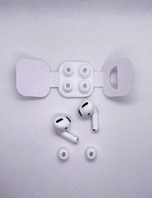 AirPods Pro (беспроводные наушники)