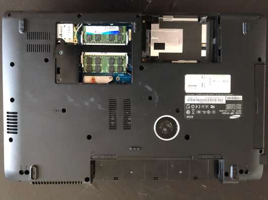 Ноутбук Samsung R720 в Екатеринбурге фото 8