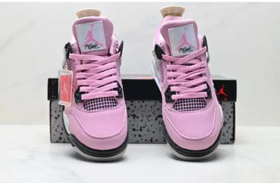 Кроссовки Nike 39 размер