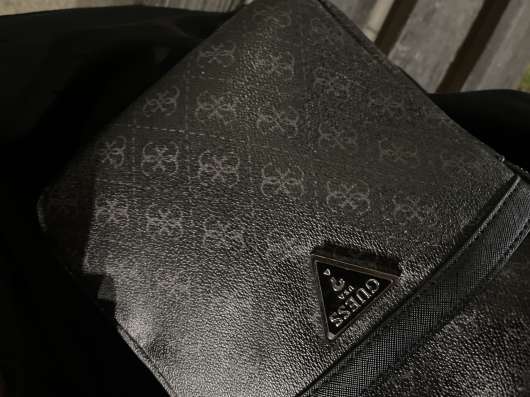 сумка guess