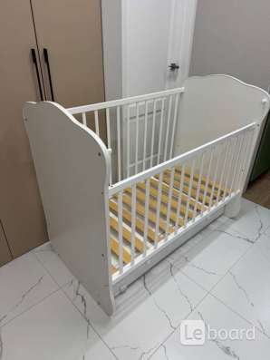Продам детскую кроватку