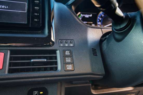 Toyota Noah, 2015 г ZWR80 в Хабаровске фото 7