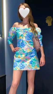 Продам платье Zara Xs