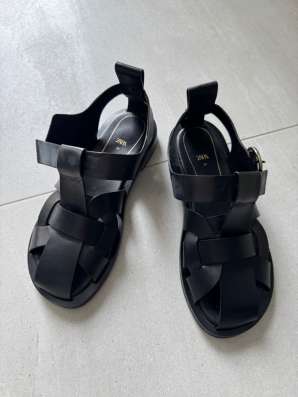 Сандали Zara кожа