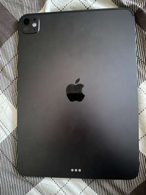 Apple pad 11 pro 256 гб
