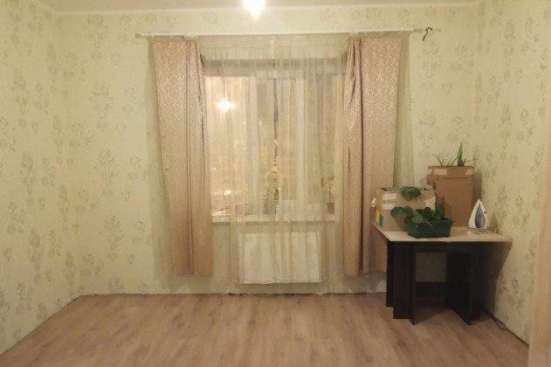 Продам двухкомнатную квартиру в Краснодар.Жилая площадь 55  кв.м.Этаж 1.Дом кирпичный.