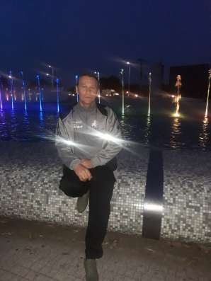 Павел, 43 года, хочет пообщаться