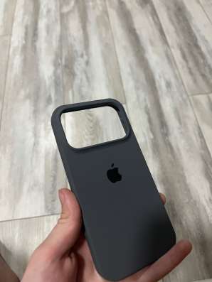 iPhone 18 pro чехол черного цвета ? в Тамбове