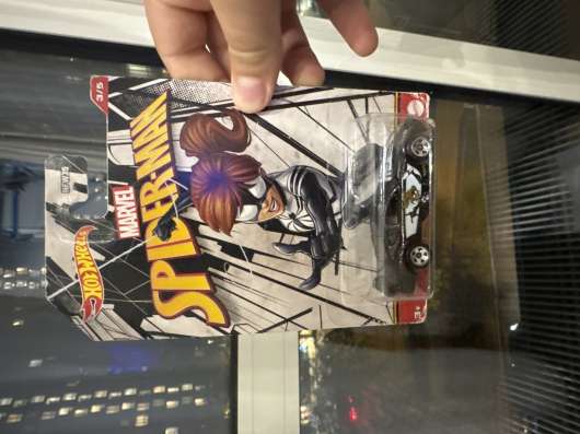 Машинка Hotwheels