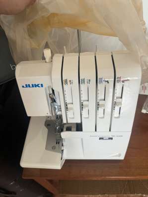 Оверлок Juki mo 104d