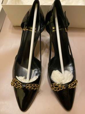 Лодочки. Moschino Cheap