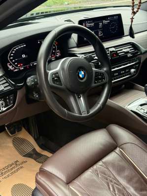 BMW 5 3.0D в Москве фото 8