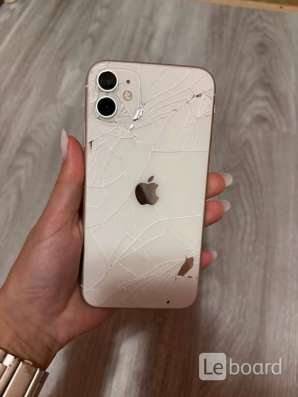 iPhone 11 128gb в Томске