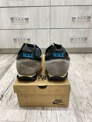 Кроссовки Nike