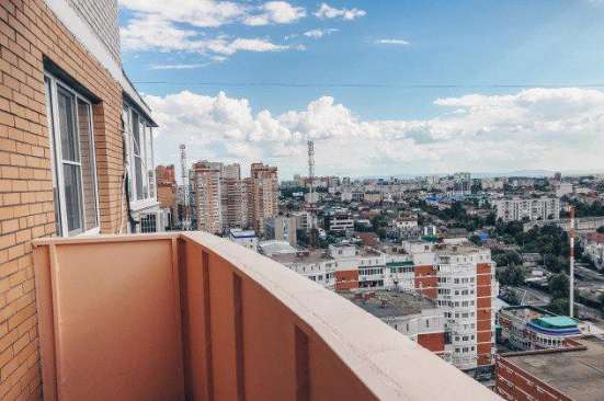 Продам однокомнатную квартиру в Краснодар.Жилая площадь 54  кв.м.Этаж 16.Дом монолитный.
