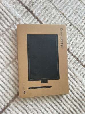 Графический планшет One by Wacom Small (CTL-472)