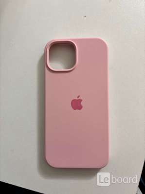 Чехол для iPhone 15, розовый, отличное состояние».
