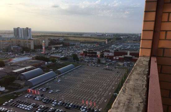 Продам однокомнатную квартиру в Краснодар.Жилая площадь 34,60  кв.м.Этаж 19.Дом монолитный.